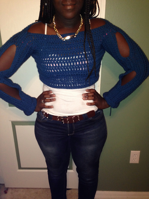 Slit Sleeve Crop Top