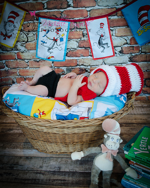 Gigi's Story Book Top Hat