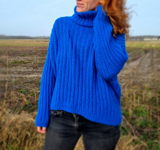Ravelry: Pauline Sweater pattern by Ginger & Thyme (Debbie)