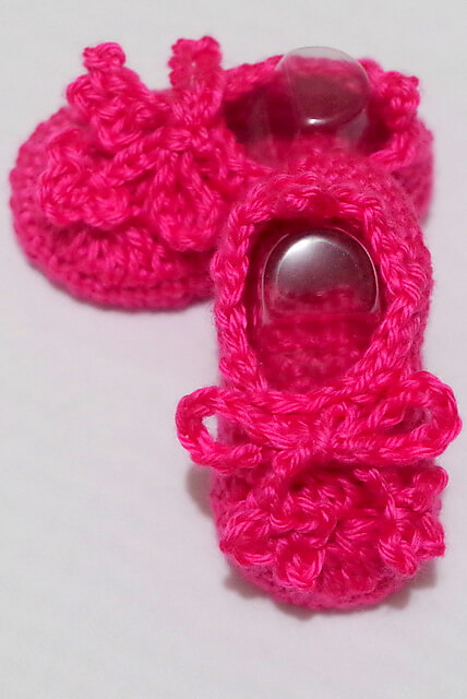 Phoebe Baby Booties