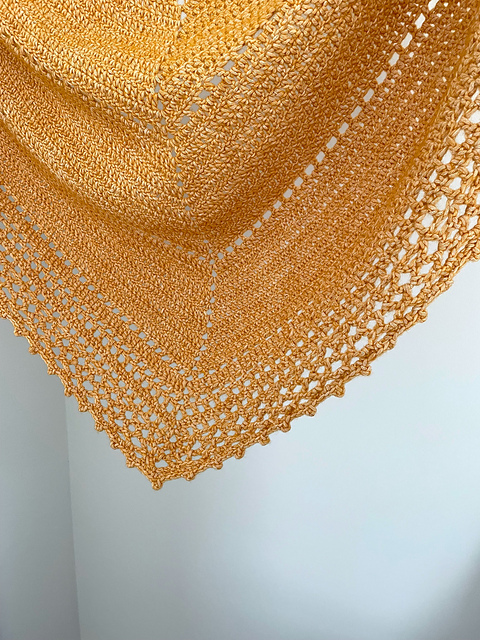 Aure Shawl