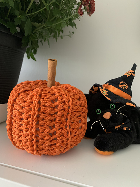 Petite Pumpkin