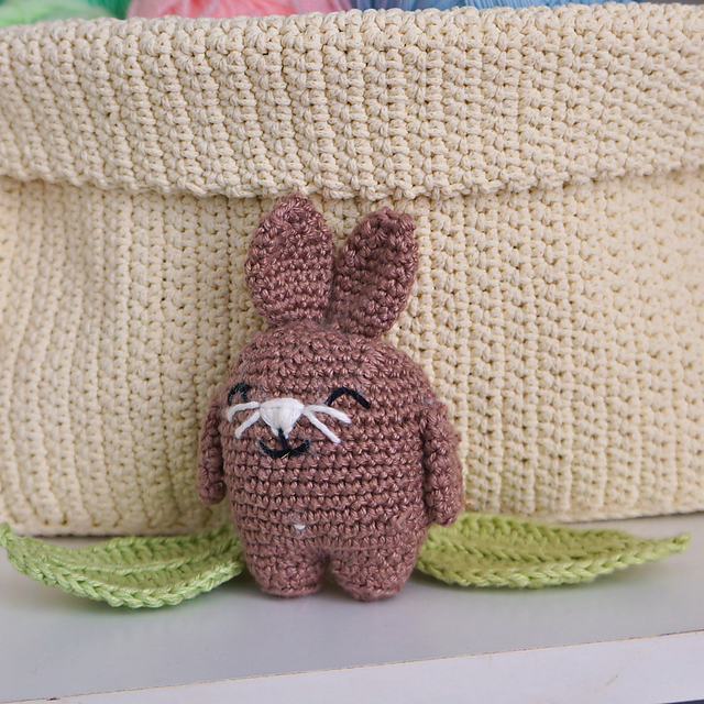 Amigurumi Square rabbit