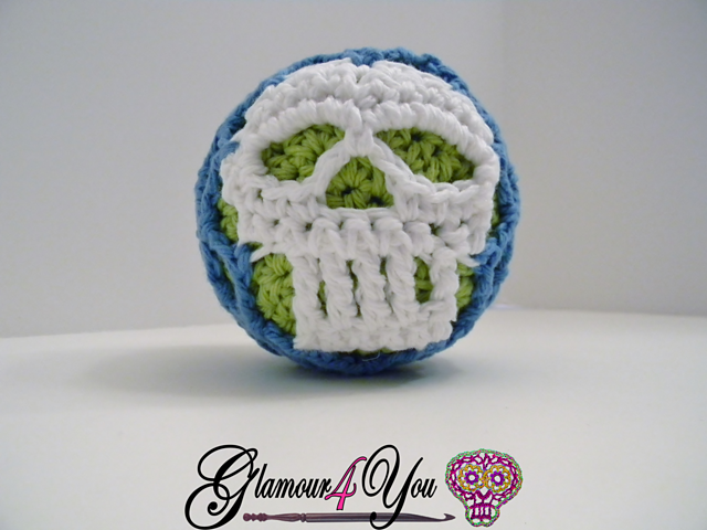 Skull "Shake, Rattle, & Roll" Toy