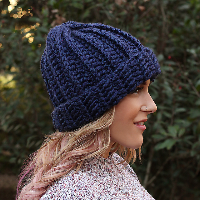 Ravelry: Underground Beanie pattern by Julie King