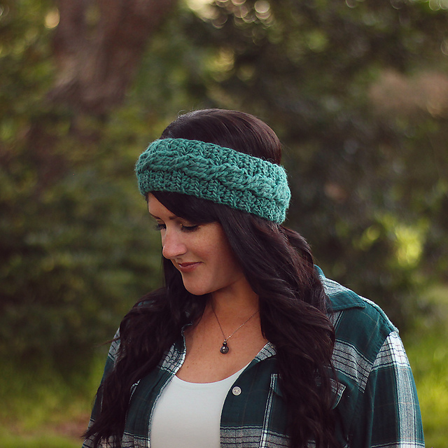 Cable Twist Headband