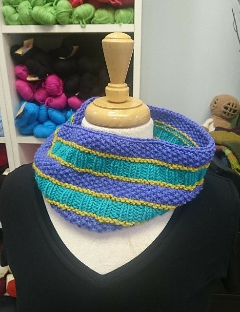 Peak to Creek Cowl