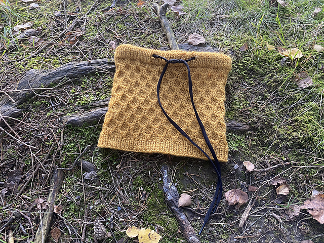 Be(e) My Honey - Cowl