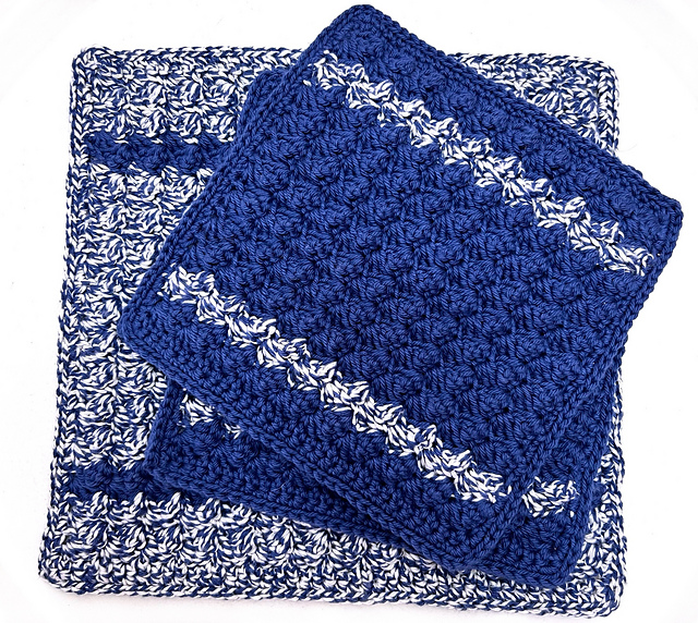 Cresting Waves Washcloth Set