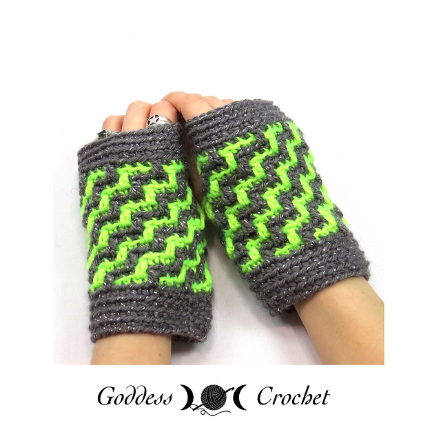 Zig Zag Wristers