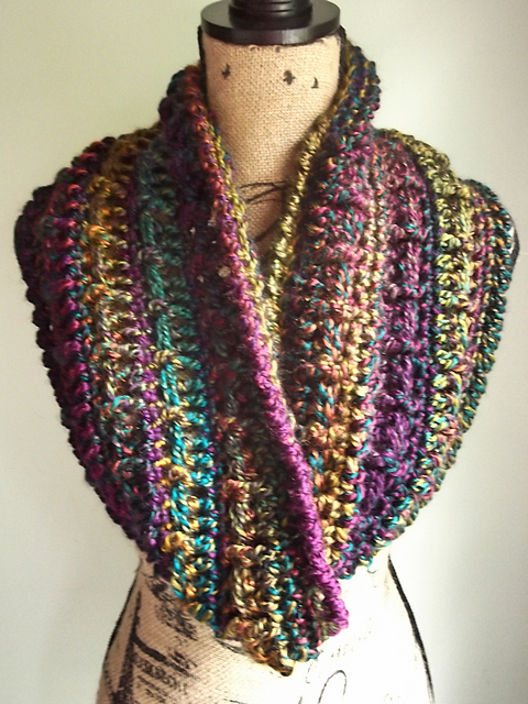 Feel Those Stripes Cowl