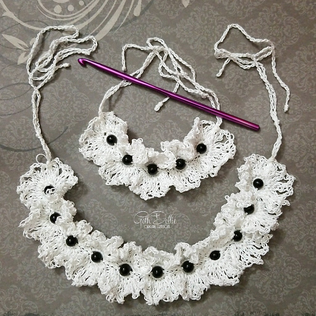 Daisy Bracelet and Choker