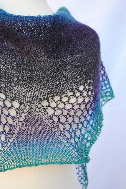 Laera Shawl