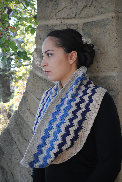 Sierra Mountain Cowl