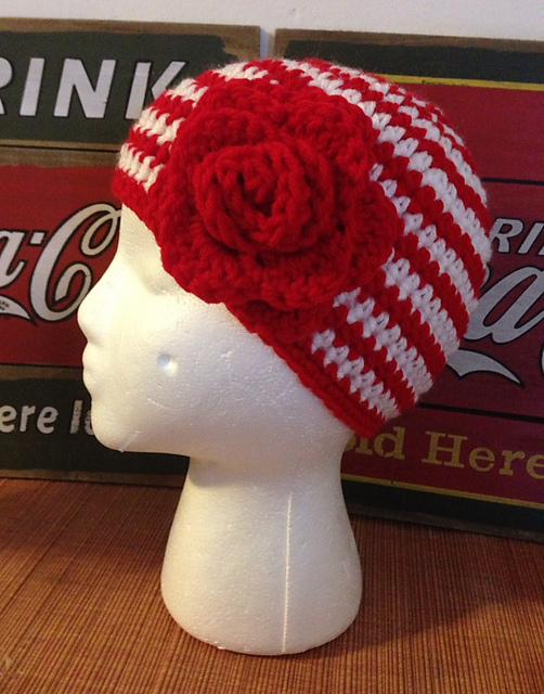 Basic Beanie With Large Flower