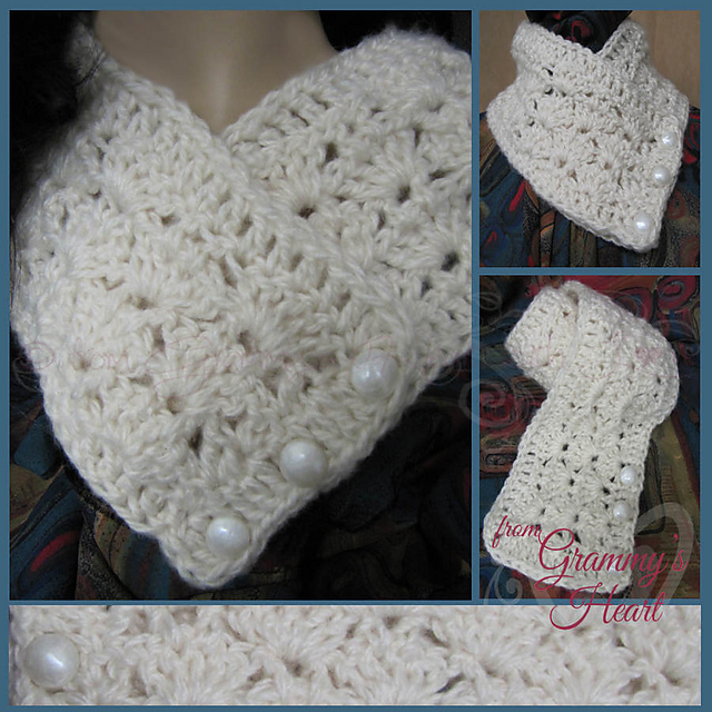 Button Down Lacy Collar