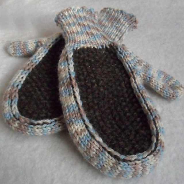 Odd Ball Mittens