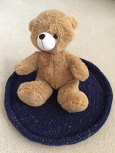 1 Skein Pet Bed