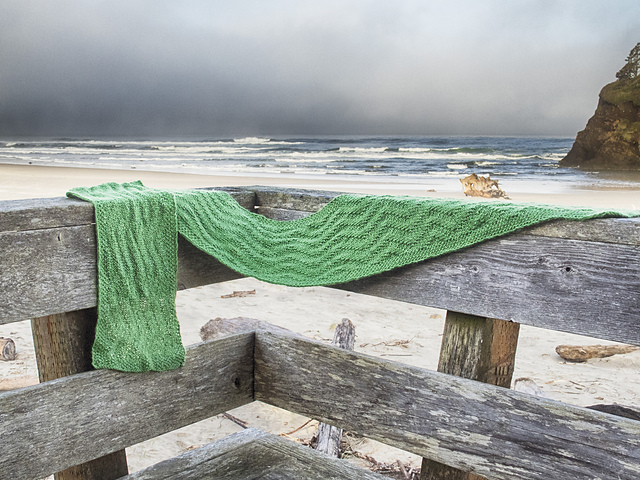 Oregon Waves Scarf