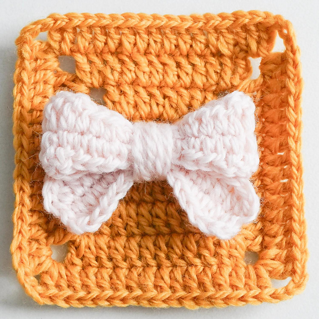 Bow Granny Square