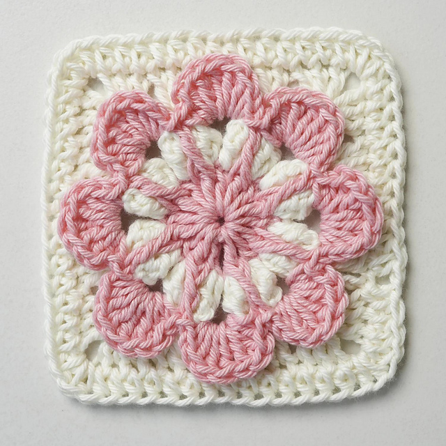 Camellia Flower Granny Square