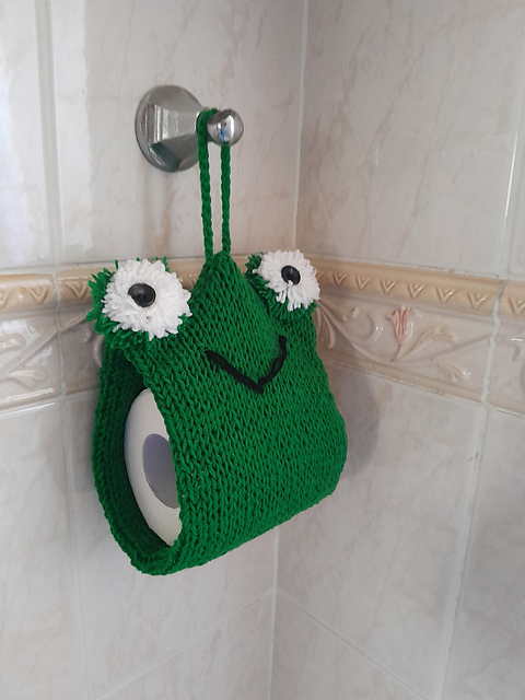 Frogie TP Holder