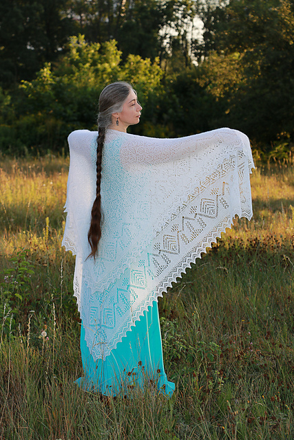 Ben Nevis Square Shawl