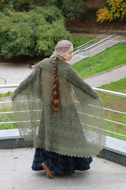Glen Affric Square Shawl