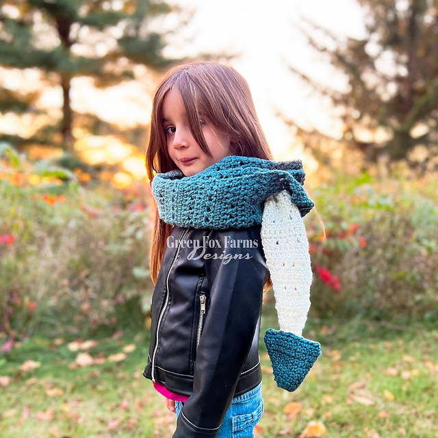 Hopscotch Dragon Tail Scarf