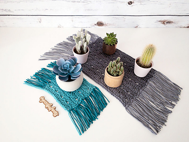 Sweet Stripes Plant Rugs