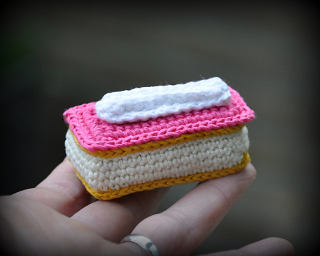 Small tompouce with whipped cream