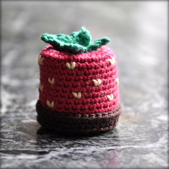 Strawberry marzipan
