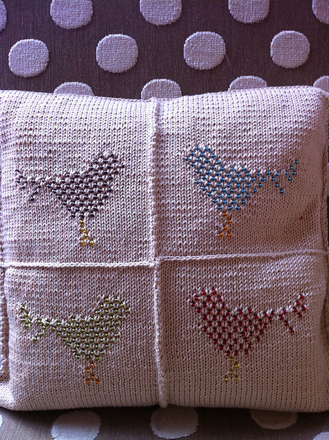 Birdie Cushion