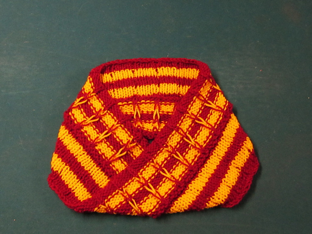 Broken stripes moebius cowl & scarf