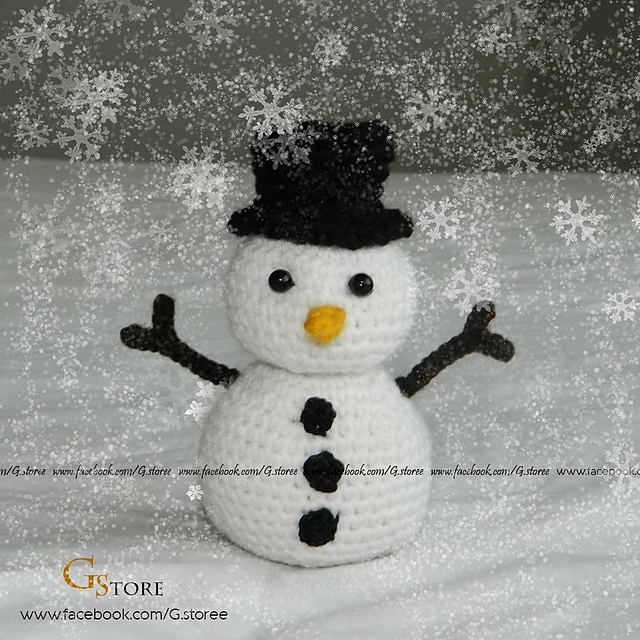 Snowman Emoji Amigurumi