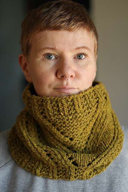Fidra Cowl
