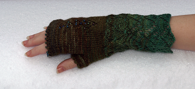 Enchanted Wood Mitts
