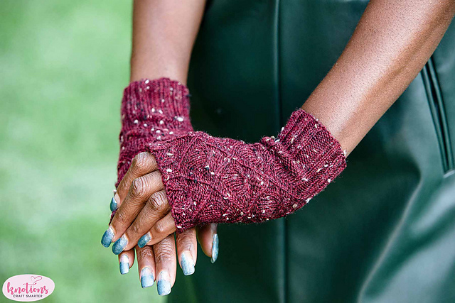 Budloe Night Fingerless Gloves