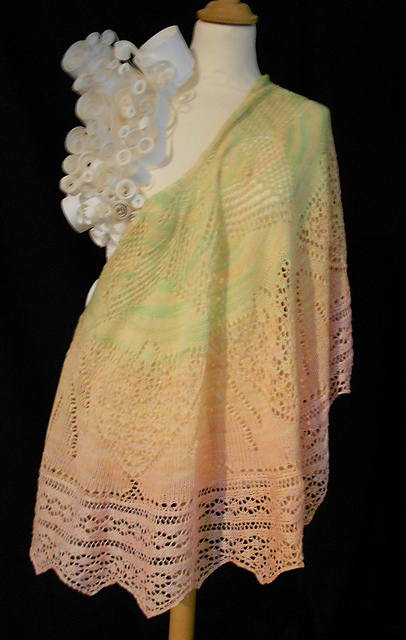 Damask Rose Shawl