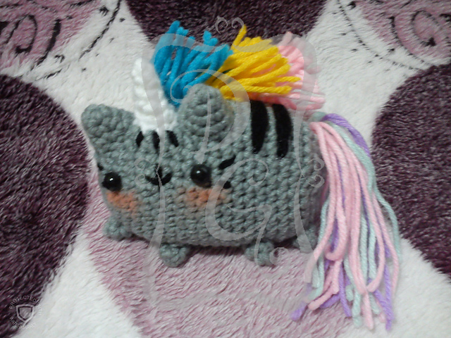 Pusheenicorn