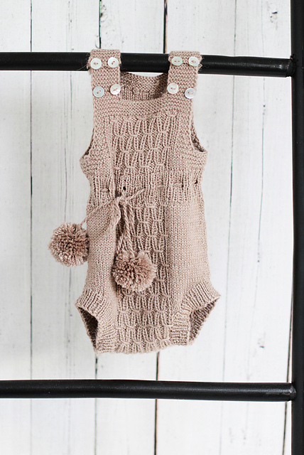 Knitted waffle romper