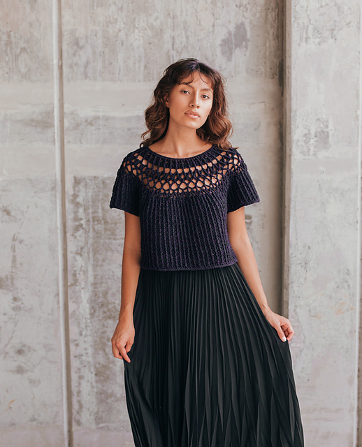 Elara Pullover
