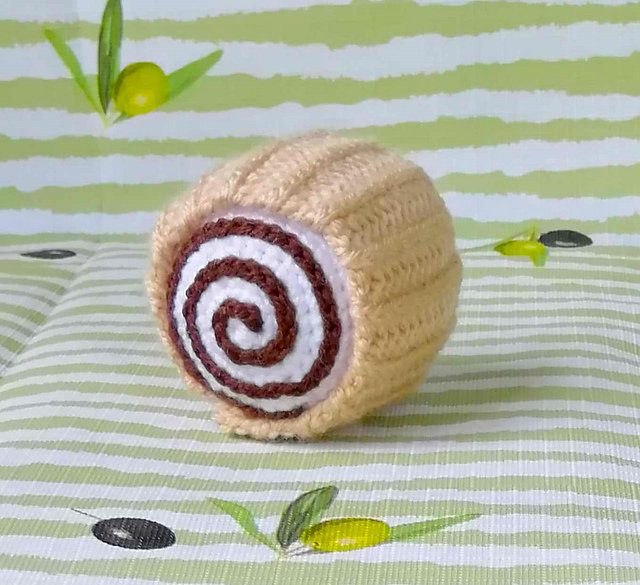 Creme-Roulade