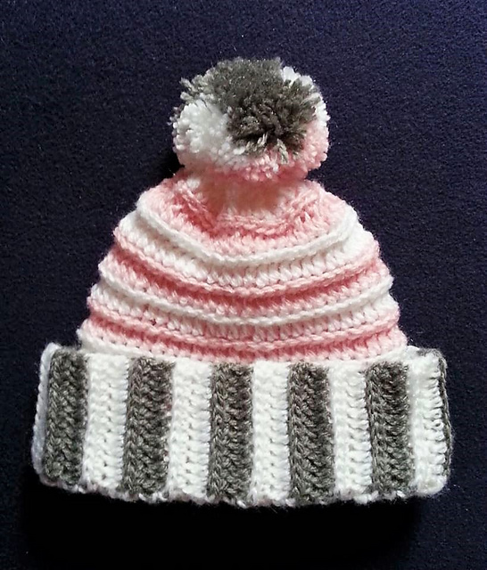 Streifen-Haube
