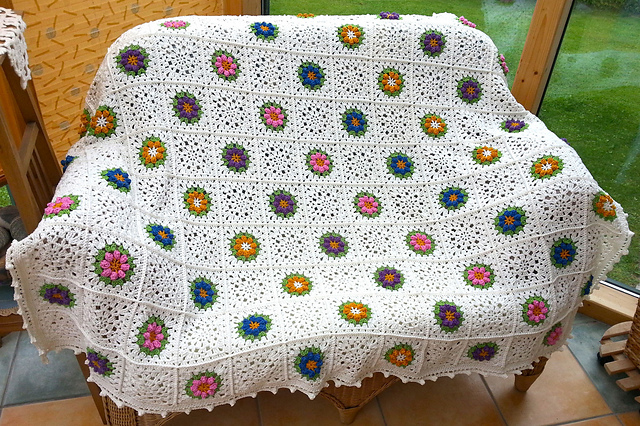 Decke Frühlingsblumen