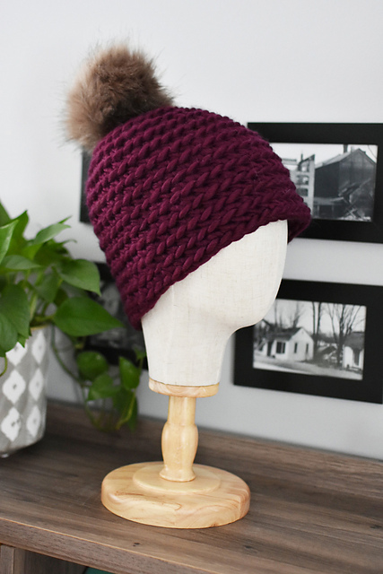 Chunky Back Loops Hat