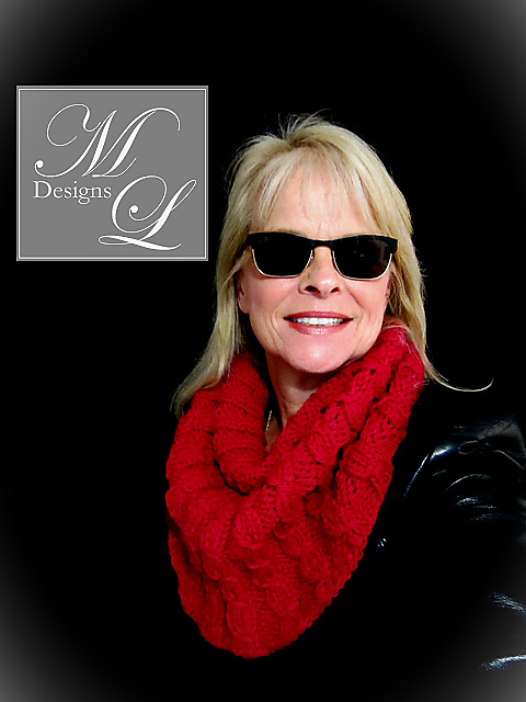 KISS Cowl Simply Red