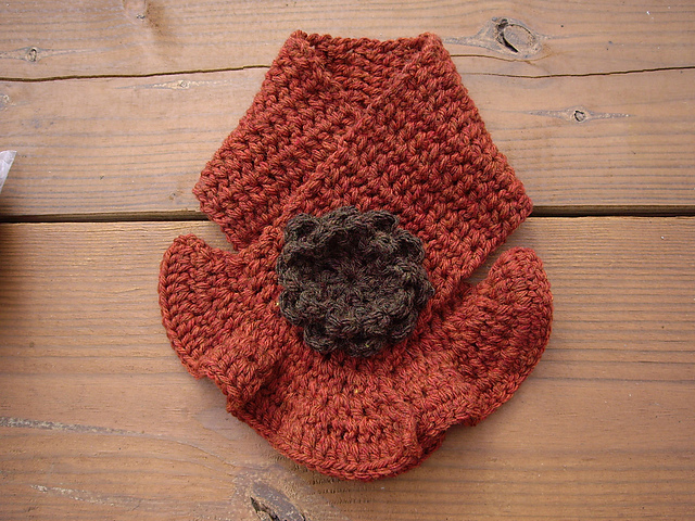 Rococo Scarflette