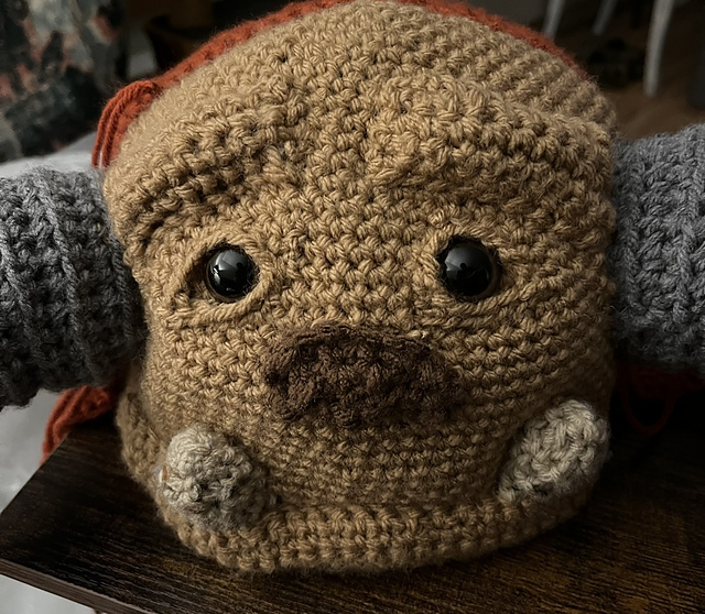 Horned Maze Friend Hat
