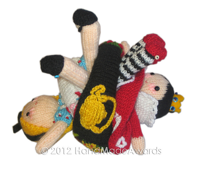 Alice in Wonderland & the Queen of Hearts Reversible Doll